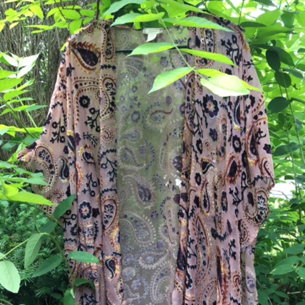 Versatile NWOT Japna Kimono M